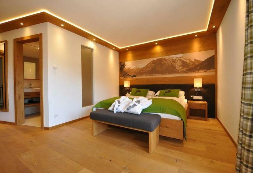 バルコニー付きデラックスルーム, Garni Das Seebichl