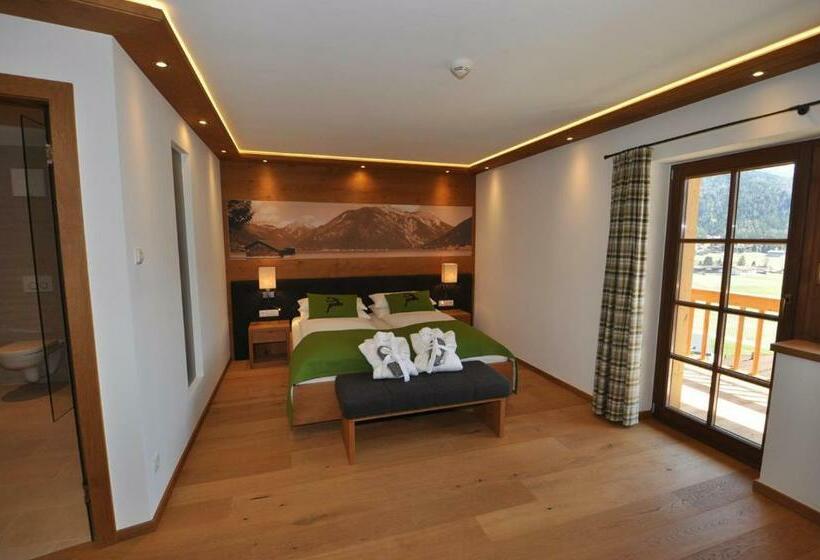 バルコニー付きデラックスルーム, Garni Das Seebichl