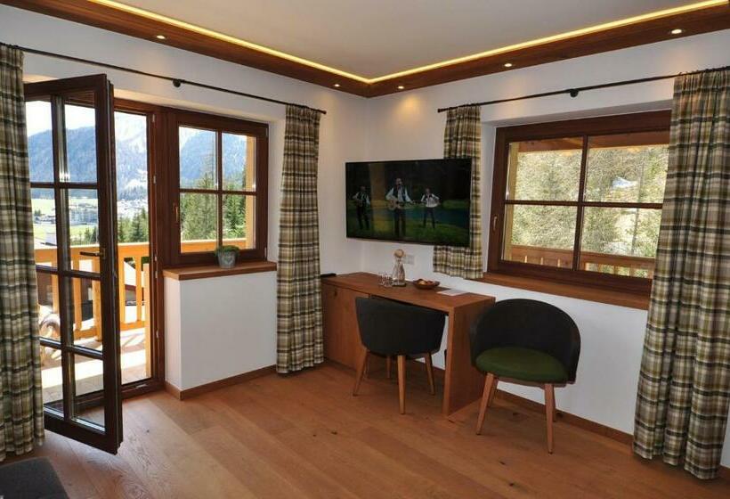 バルコニー付きデラックスルーム, Garni Das Seebichl