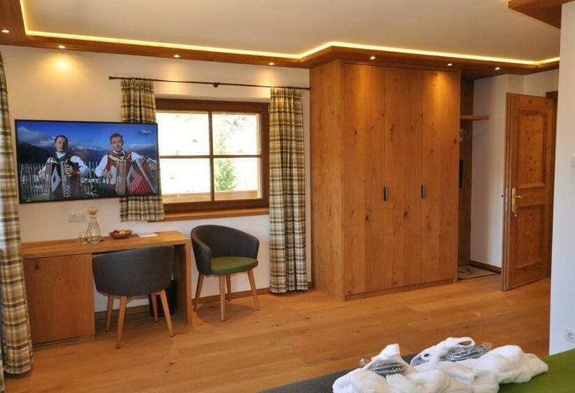 バルコニー付きデラックスルーム, Garni Das Seebichl