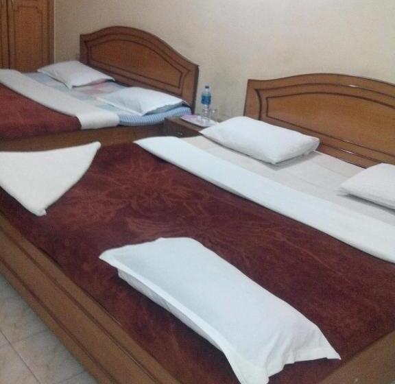 חדר סטנדרט לארבעה, Rainbowcottages