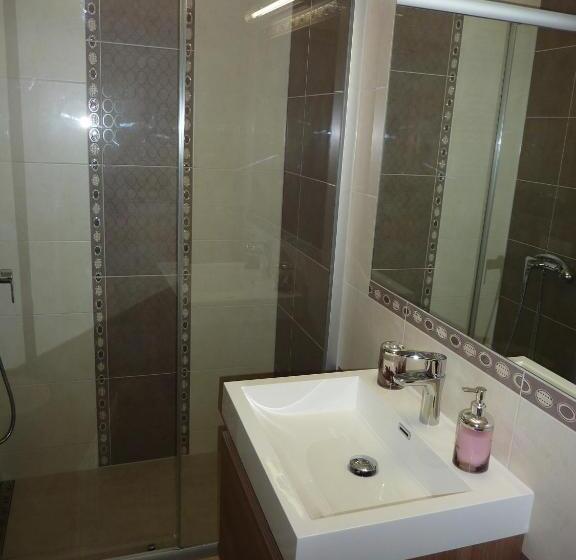 スタンダード4人部屋, Penzion čech