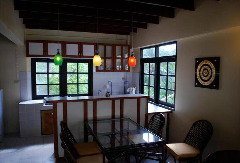 2 Szobás Apartman Erkéllyel, Sunset Apartment Phuket