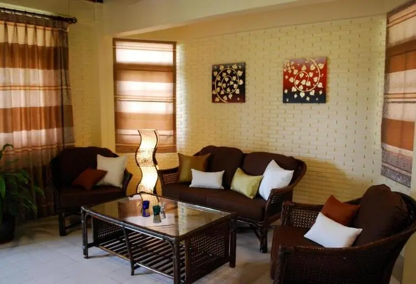 آپارتمان 2 خوابه با بالکن, Sunset Apartment Phuket