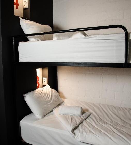 Кровать в Общей Комнате, 91 Loop Boutique Hostel