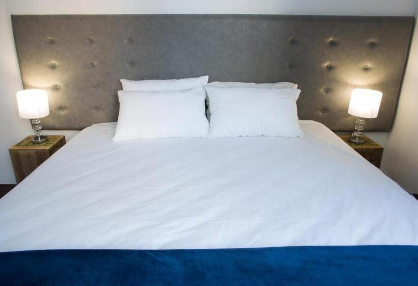 Стандартный Номер Кровать Кинг, 91 Loop Boutique Hostel