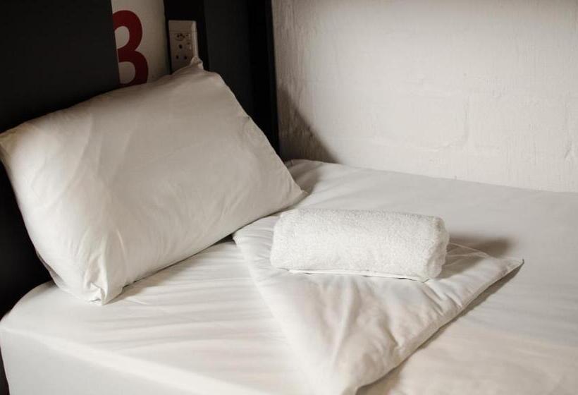 Номер Стандарт Трехместный, 91 Loop Boutique Hostel