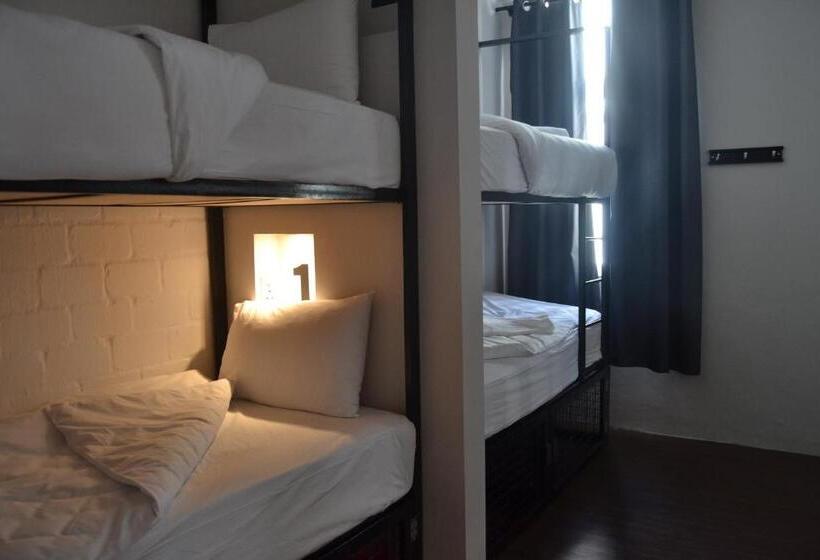 Номер Стандарт Трехместный, 91 Loop Boutique Hostel