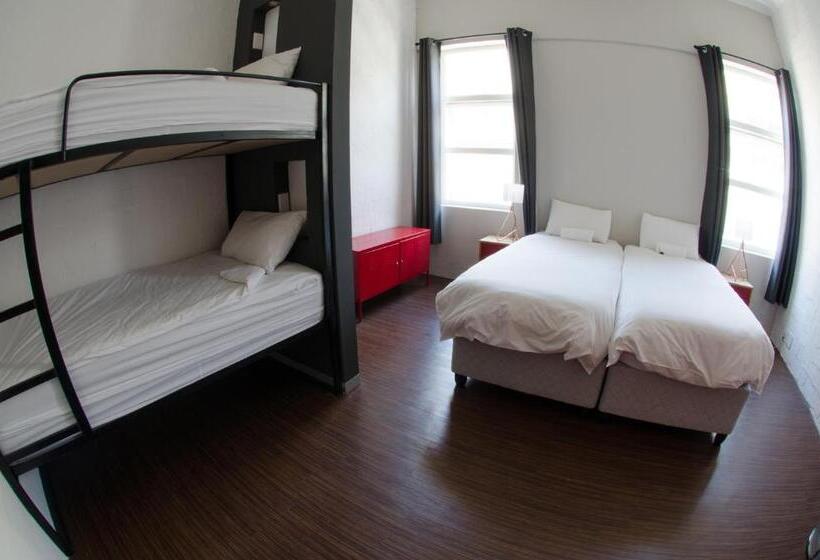 Стандартный Номер Кровать Кинг, 91 Loop Boutique Hostel