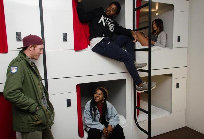 Capsule, 91 Loop Boutique Hostel