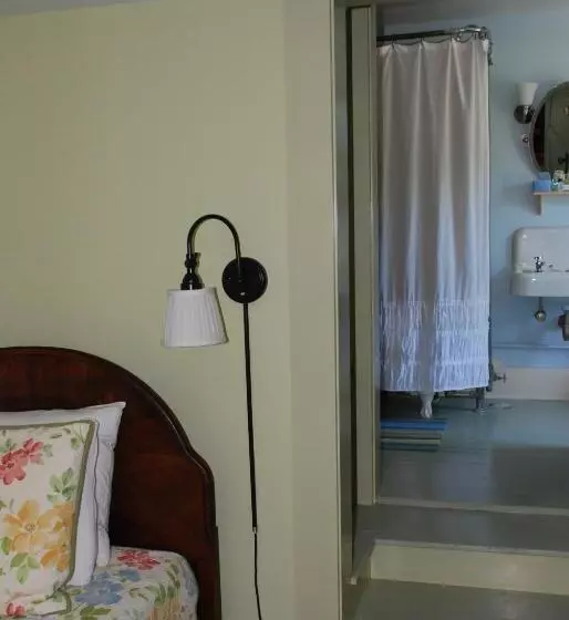 スイート（家族用）, Follansbee Inn