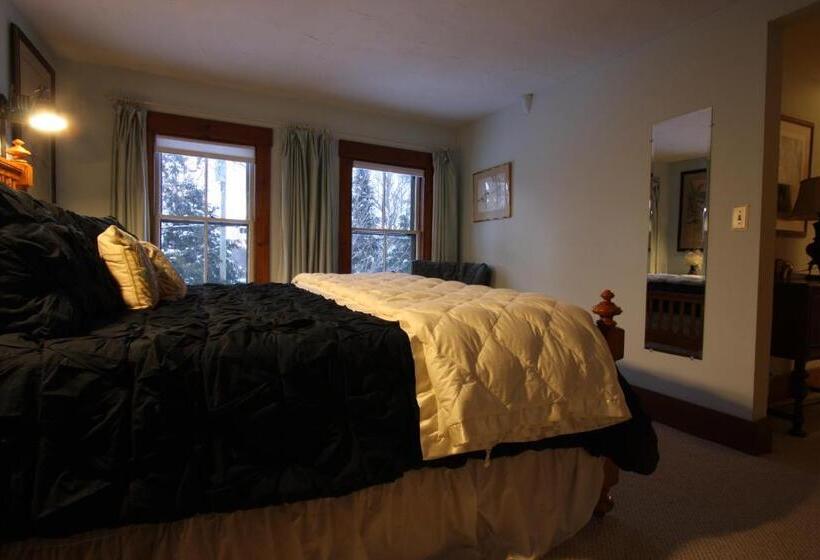 غرفة قياسية سرير كينج, Follansbee Inn