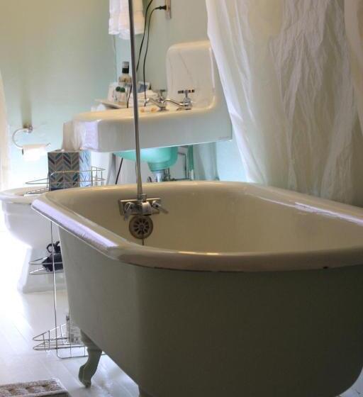 غرفة قياسية, Follansbee Inn