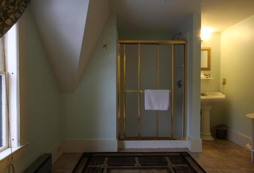 غرفة قياسية سرير كينج, Follansbee Inn