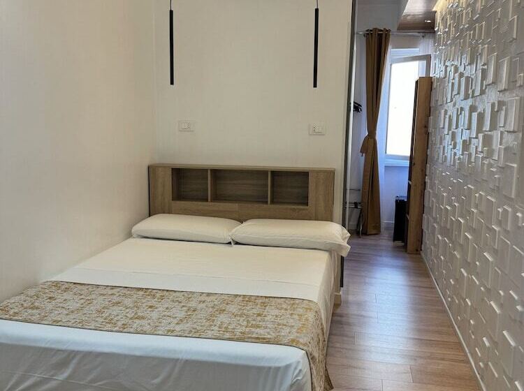 اتاق استاندارد, Living