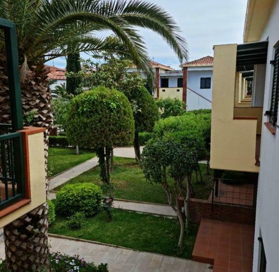 带2个卧室的公寓, Elia Apartments