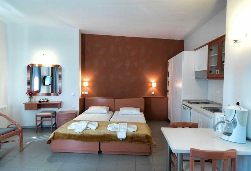 标准工作室, Elia Apartments