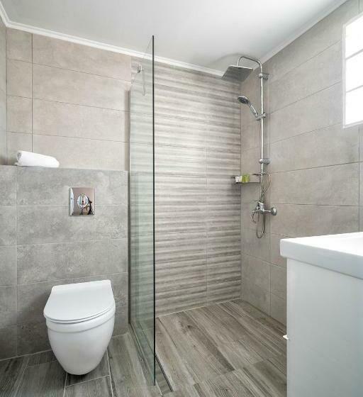 标准工作室, Elia Apartments