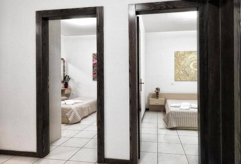 Апартаменты 2 Спальни, Elia Apartments