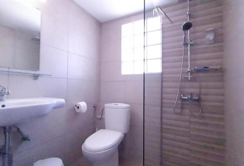 Апартаменты 1 Спальня, Elia Apartments