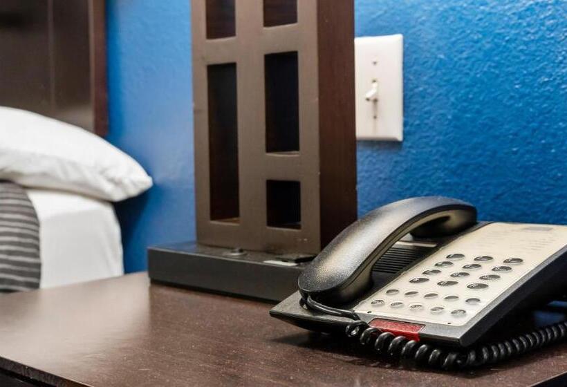 带大床的标准间, Belmont Inn And Suites Tatum