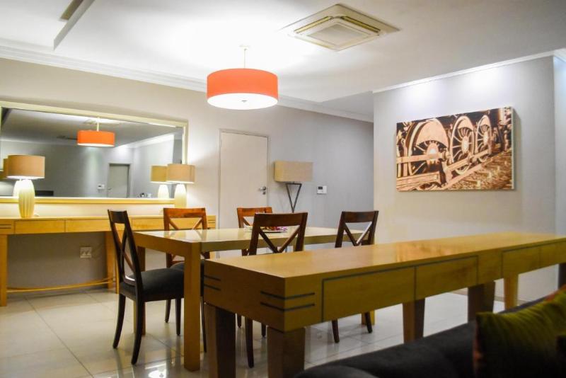 プレジデントスイートルーム, Cresta Mahalapye