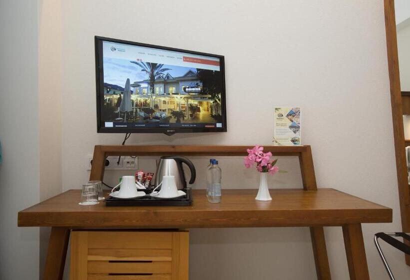 豪华房间, Dedeminn Marina