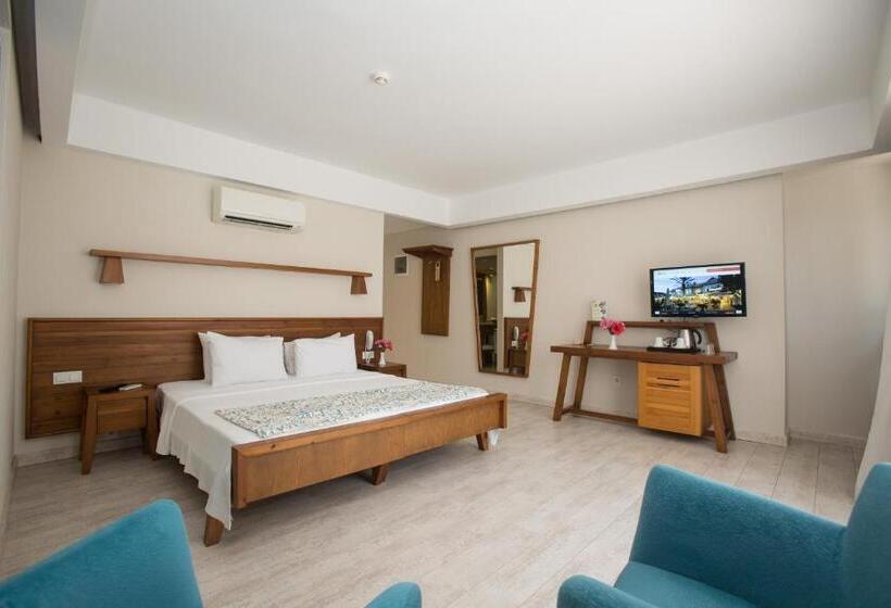 豪华房间, Dedeminn Marina