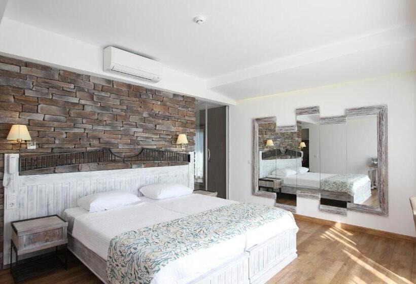 豪华家庭房间, Dedeminn Marina