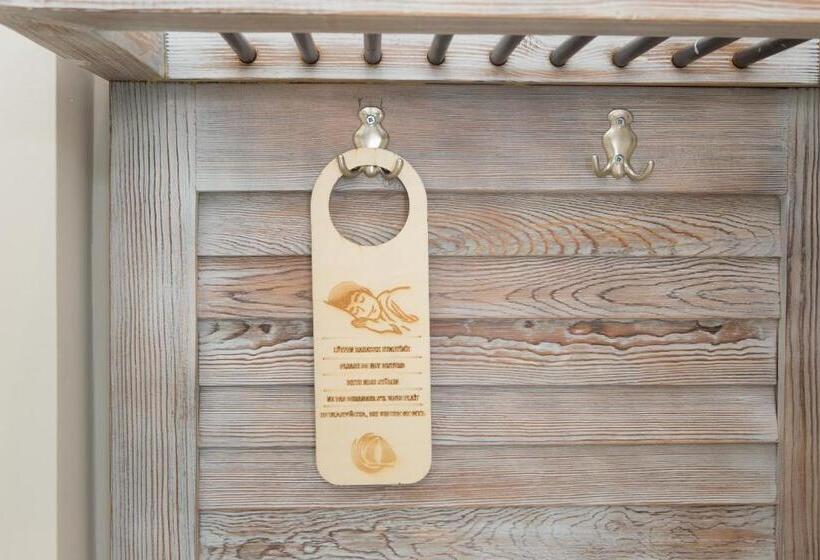 豪华家庭房间, Dedeminn Marina