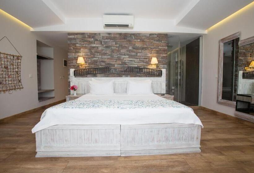 豪华家庭房间, Dedeminn Marina