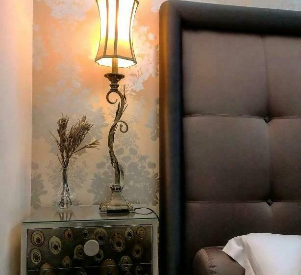 اتاق لوکس با تخت بزرگ, Persia Collection Trevi