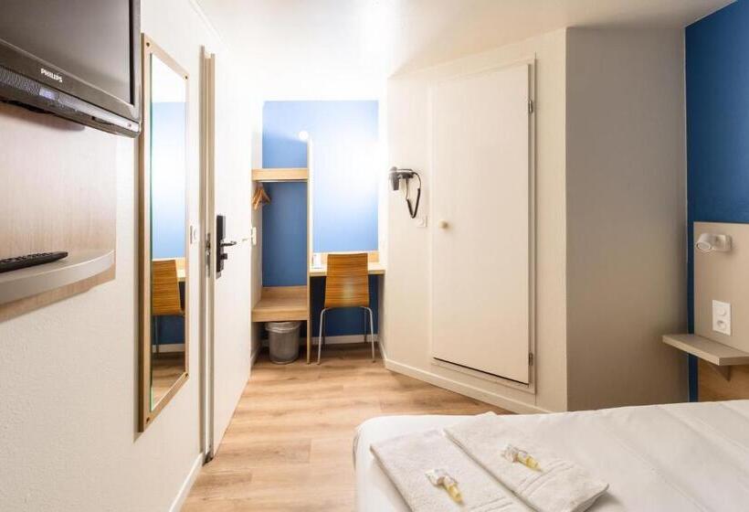 Номер Стандарт Трехместный, Brit Hotel Rouen Nord   Barentin