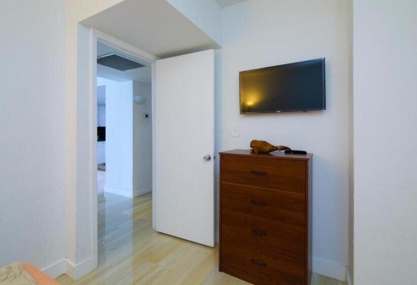 침실 3개 아파트, Sunny Isles Ocean Reserve Condo Apartments