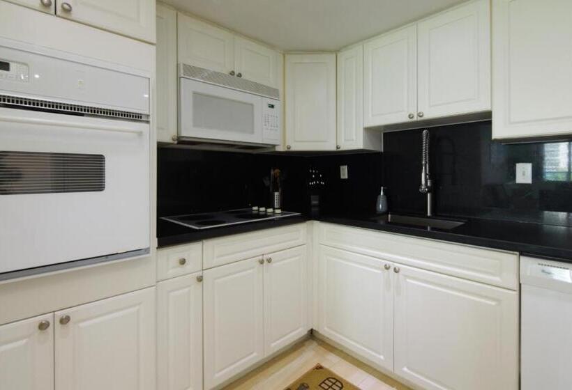 침실 1개 아파트, Sunny Isles Ocean Reserve Condo Apartments