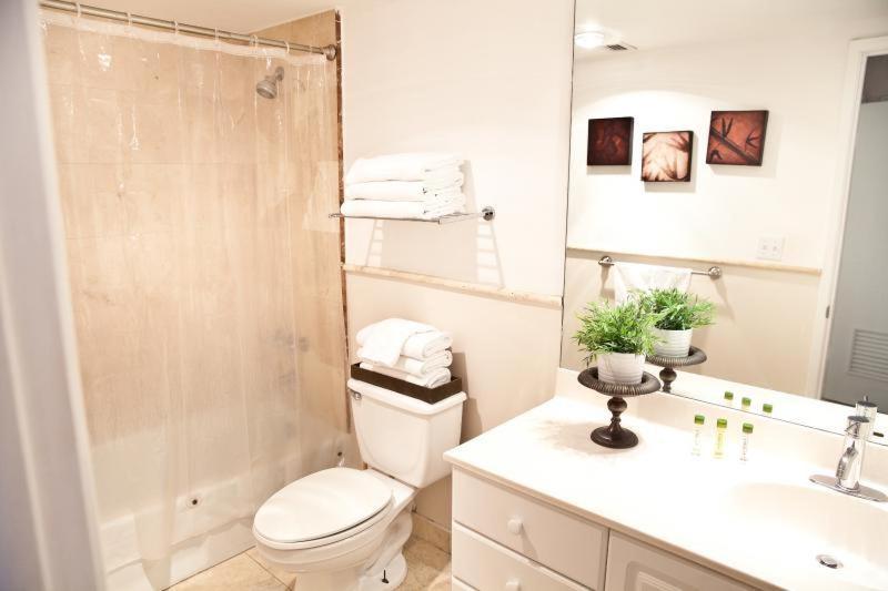 شقة 3 غرف, Sunny Isles Ocean Reserve Condo Apartments