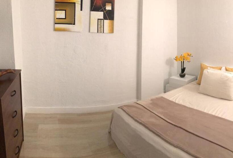 شقة غرفتين, Sunny Isles Ocean Reserve Condo Apartments