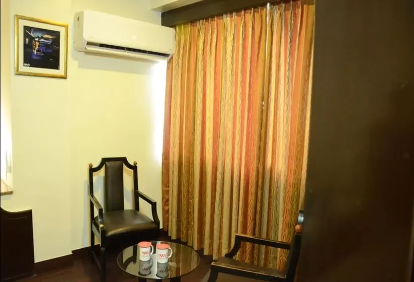 スタンダードルーム, Oyo Rooms Lane 5 Koregaon Park