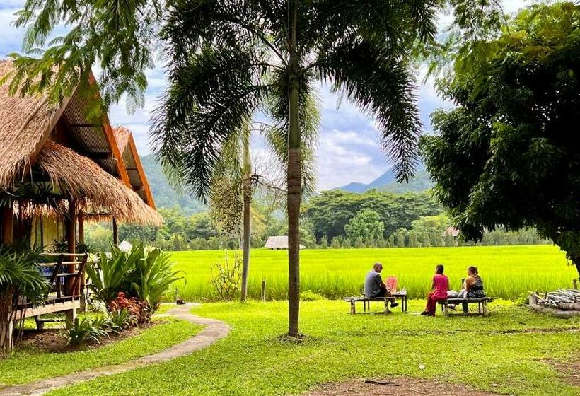 1 Sovrums Hus, Pai Phu Fah