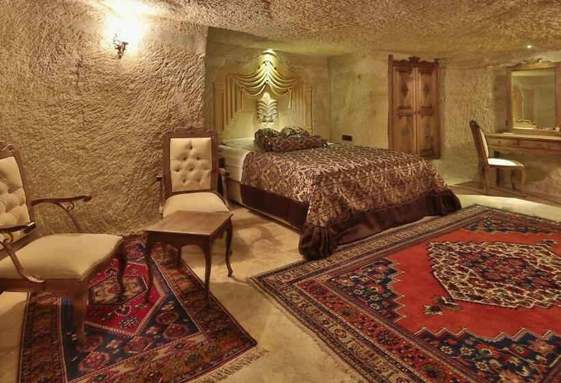 سوییت لوکس, Phocas Cave Suites