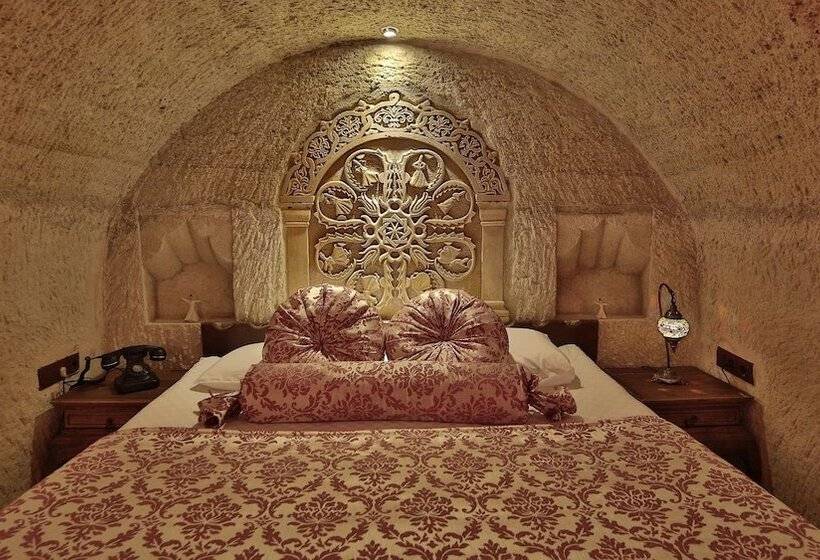 جناح إدارى, Phocas Cave Suites