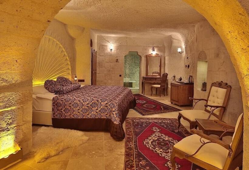 جناح سوبيريور, Phocas Cave Suites