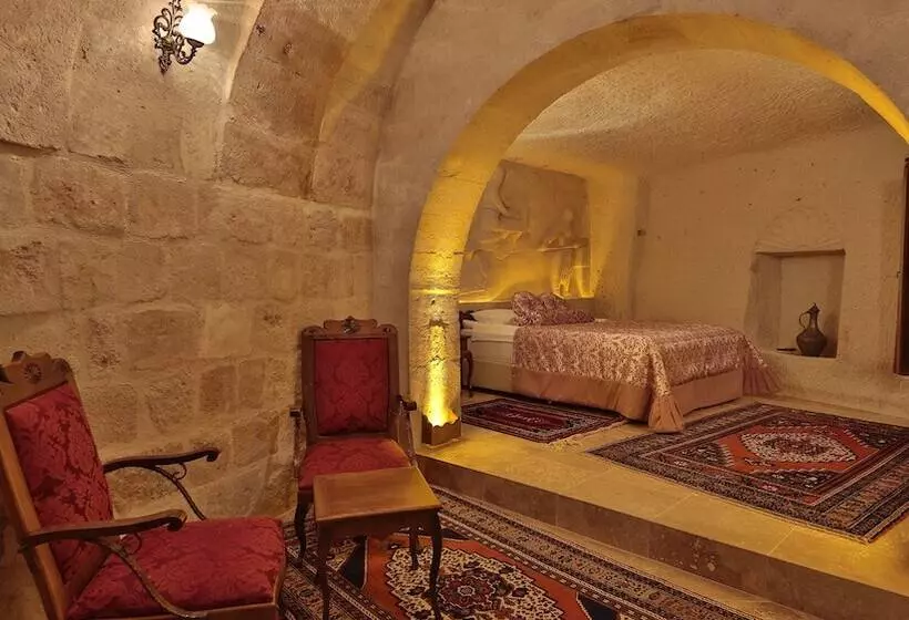 スイート, Phocas Cave Suites