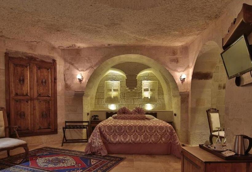 جناح, Phocas Cave Suites