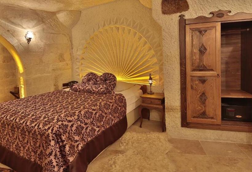 جناح سوبيريور, Phocas Cave Suites