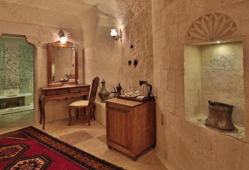 جناح سوبيريور, Phocas Cave Suites
