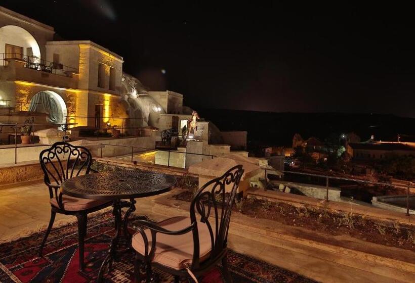 غرفة سوبيريور مزودة بشرفة, Phocas Cave Suites
