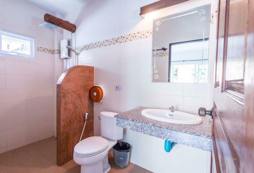 디럭스 방갈로, Shangrilah Bungalow