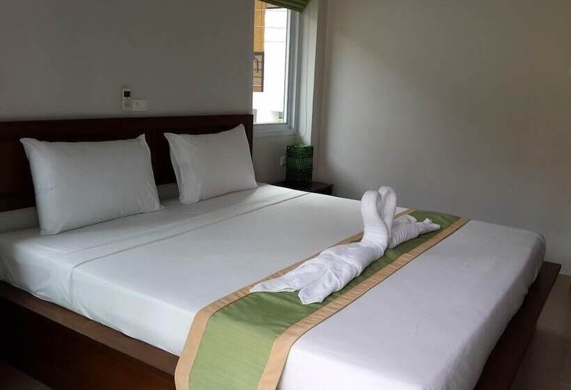 디럭스 방갈로, Shangrilah Bungalow