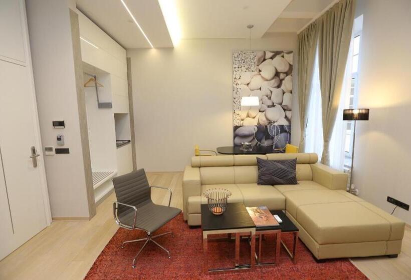 סוויטת ג'וניור, Zepter Hotel Belgrade, Member Of Zepter Hotels